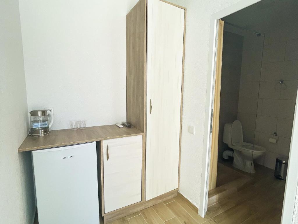 Міні-Готель Turin З Басейном На Кароліно-Бугазі Bagian luar foto